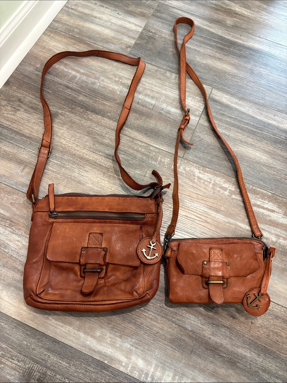 Genuine Harbour 2nd  Cognac Leather Crossbody Bag Lot - Great Quality